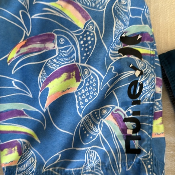 Hurley surf shorts - Picture 4 of 4
